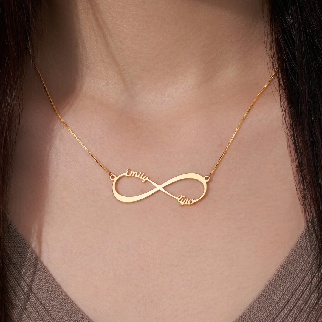 Eternal Rose Box & Infinity Name Necklace