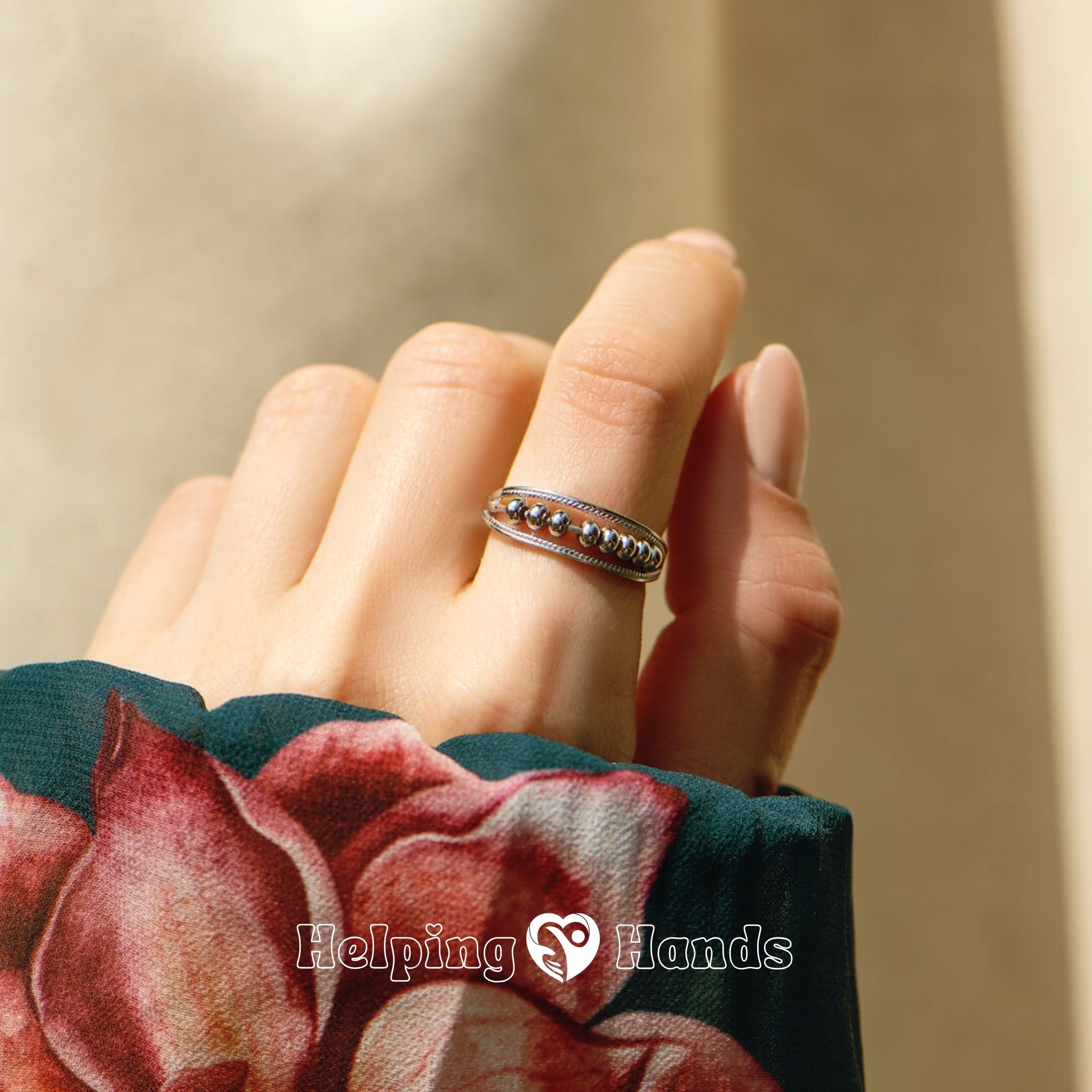 Elegant beaded detail ring in sterling silver

