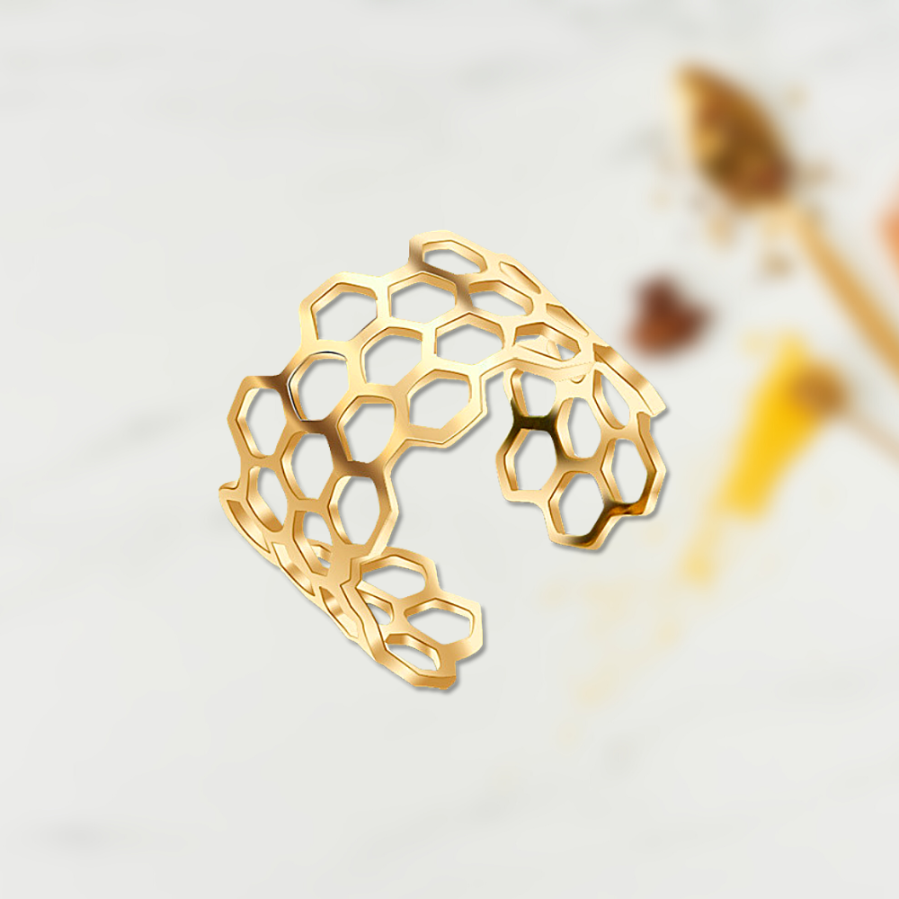 honeycomb ring, gold