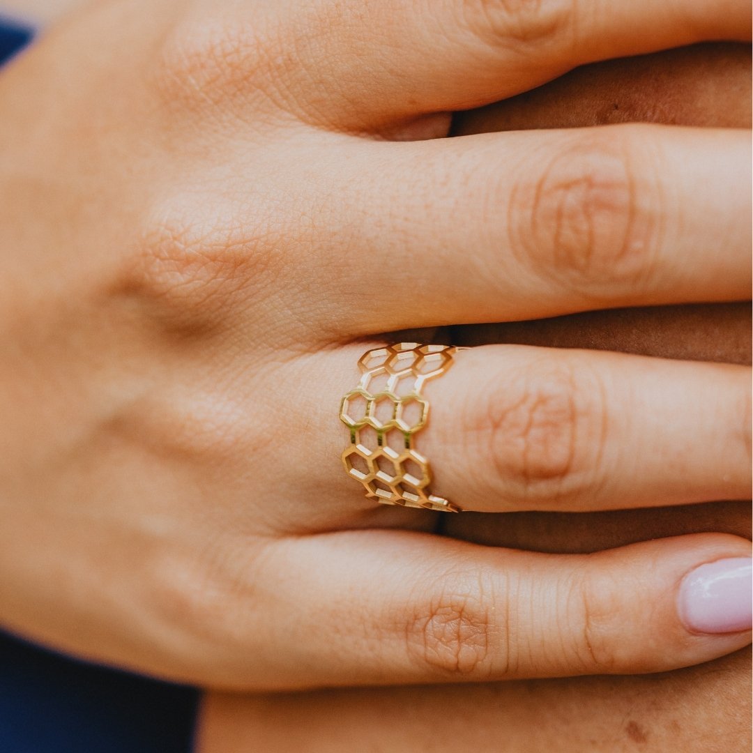 honeycomb wedding ring