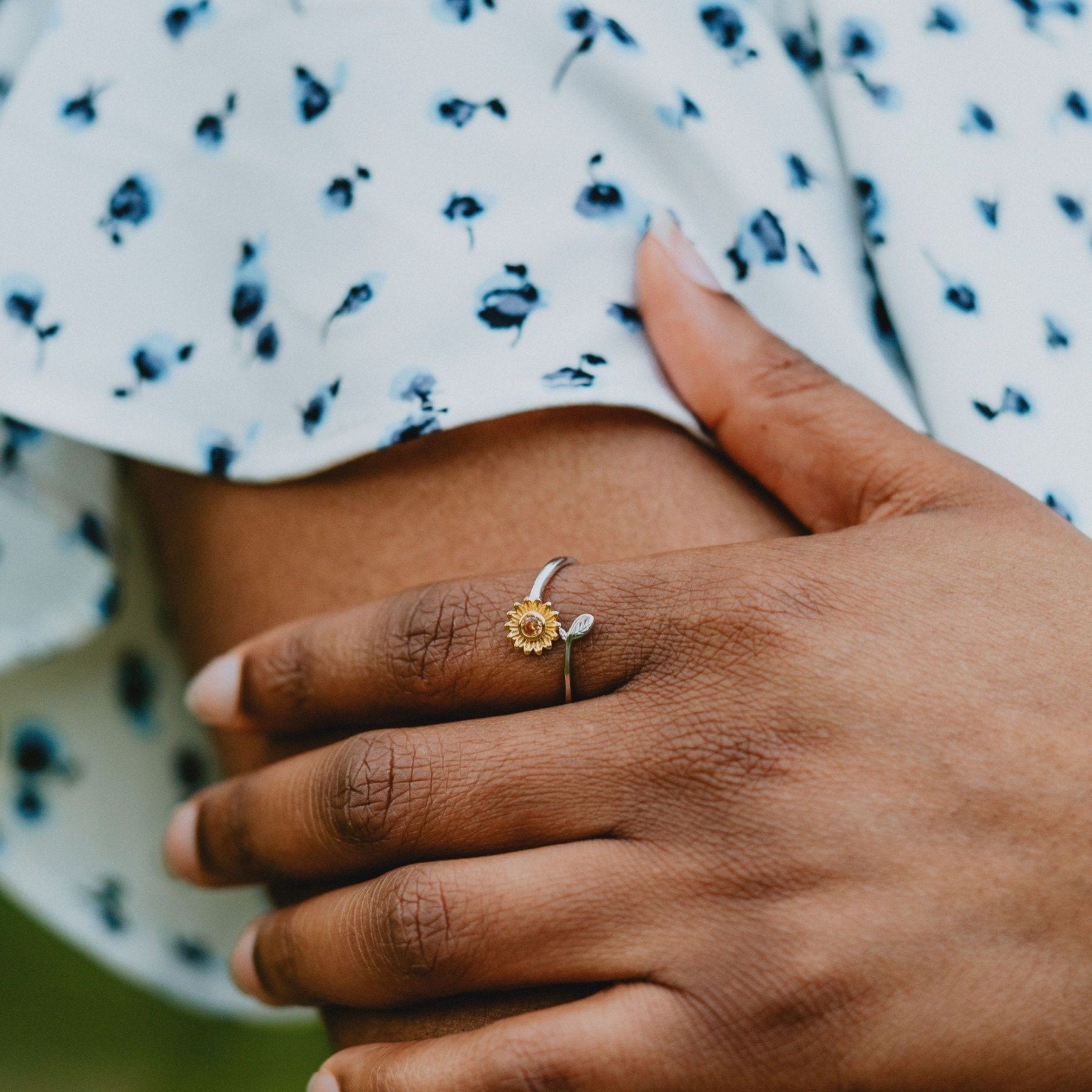 gift ring, wedding ring, engagement ring